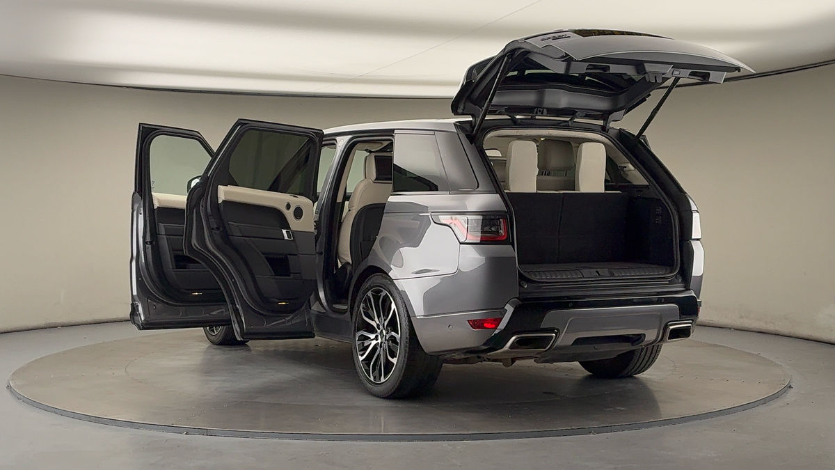 Land Rover Range Rover Sport Image 23