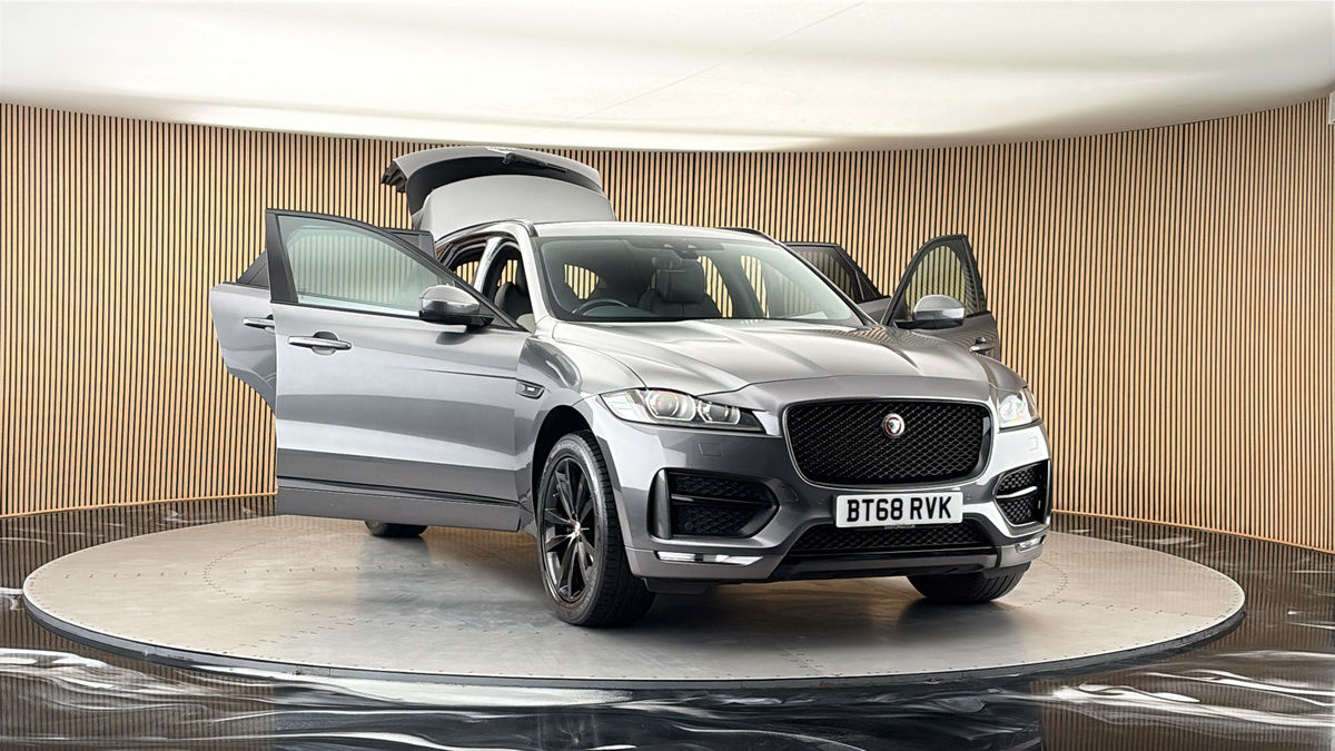 More views of Jaguar F-PACE