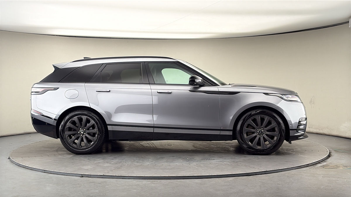 More views of Land Rover Range Rover Velar