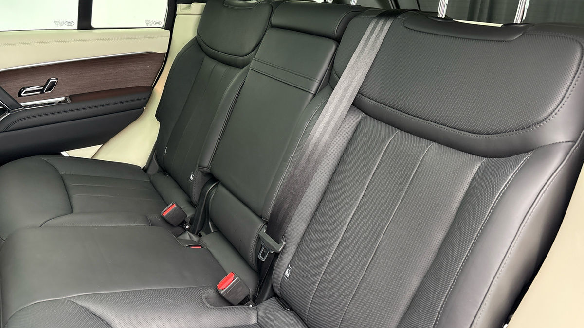 Land Rover Range Rover Image 8
