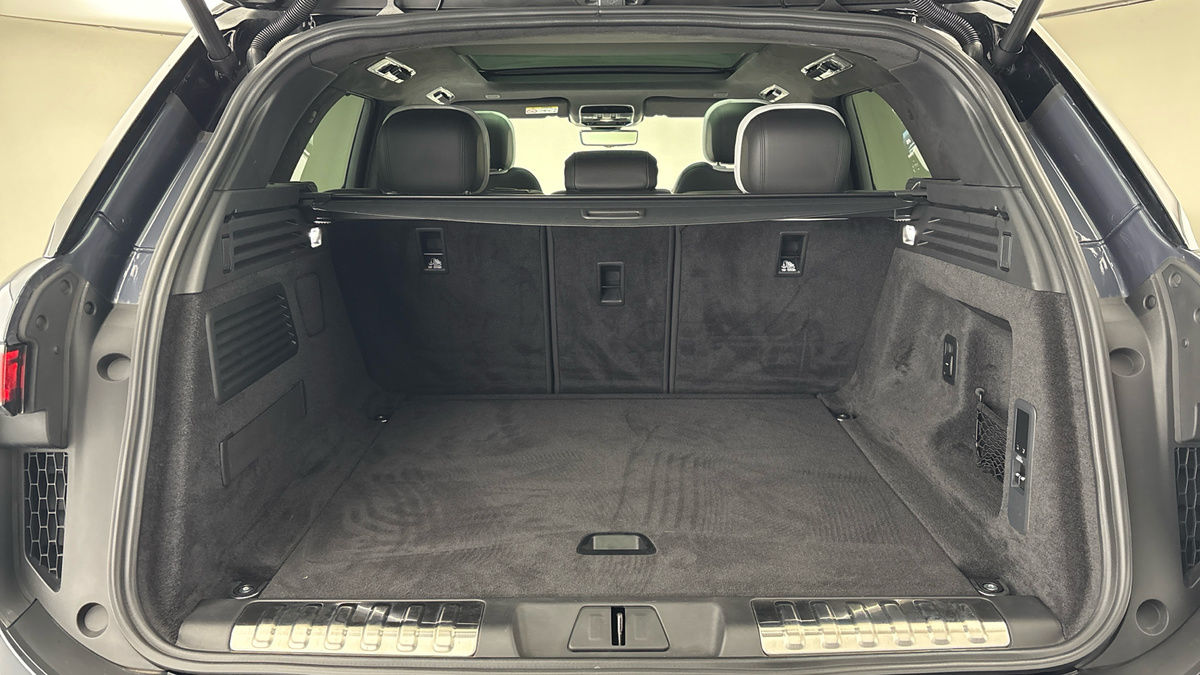 Land Rover Range Rover Sport Image 11