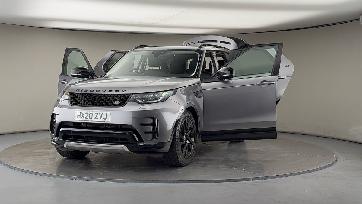 More views of Land Rover Discovery