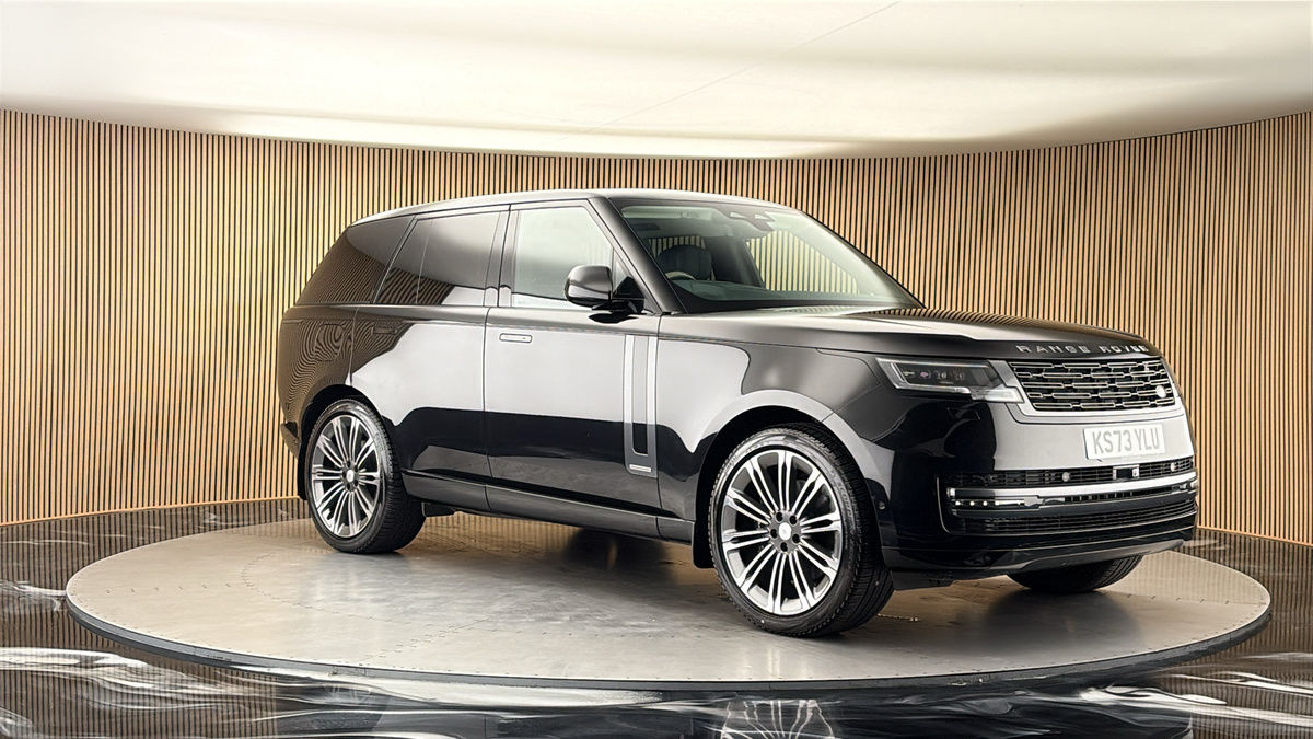 More views of Land Rover Range Rover