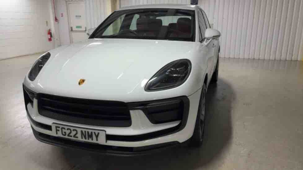 More views of Porsche Macan