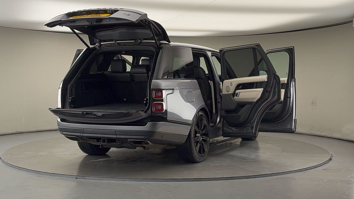 More views of Land Rover Range Rover