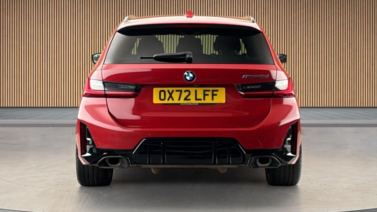 BMW 3 Series Image 4