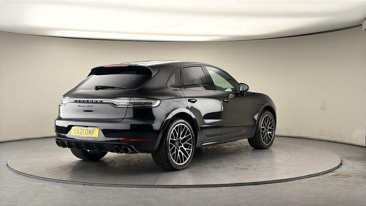 More views of Porsche Macan