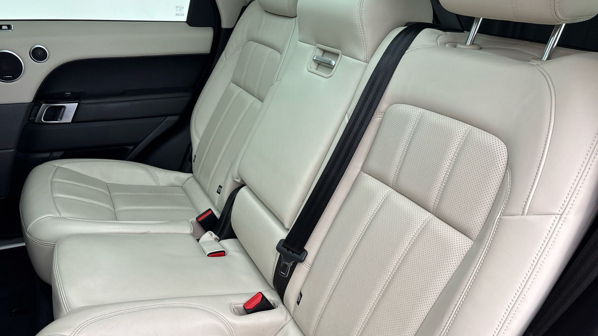 Land Rover Range Rover Sport Image 8