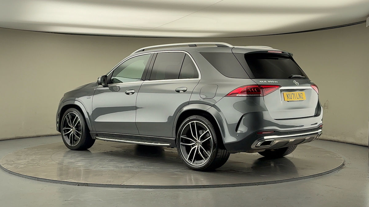 More views of Mercedes-Benz GLE