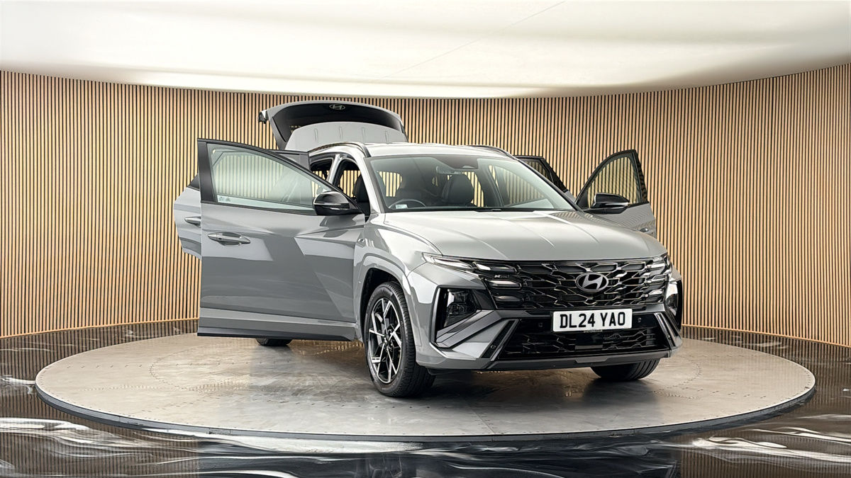 More views of Hyundai TUCSON