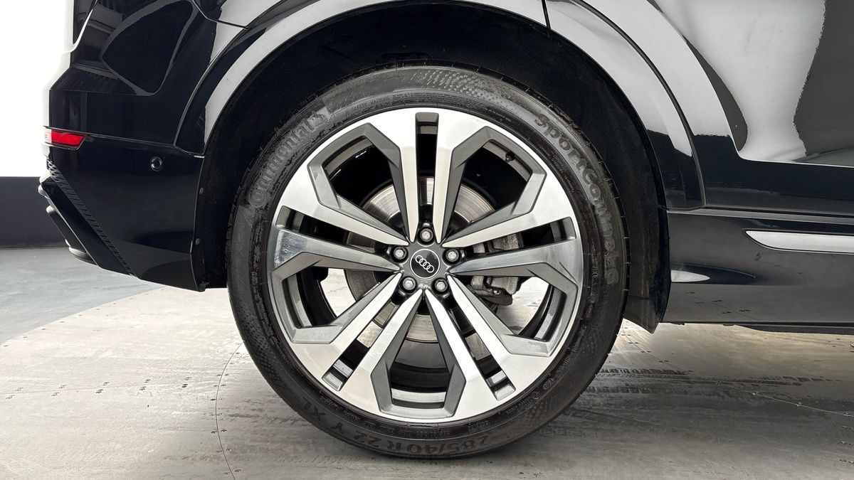 Audi Q8 Image 10