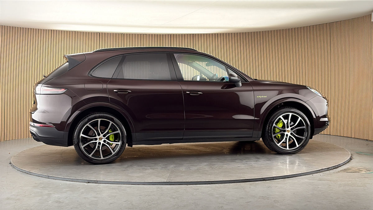 More views of Porsche Cayenne