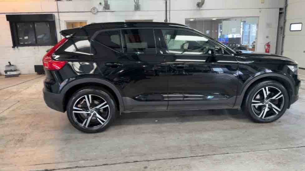 More views of Volvo XC40