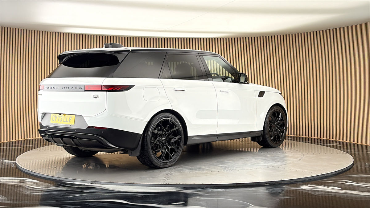 Land Rover Range Rover Sport Image 21