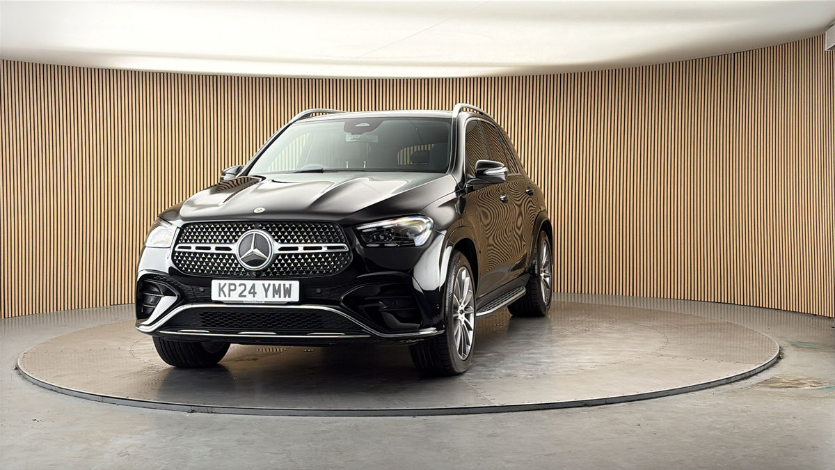 More views of Mercedes-Benz GLE