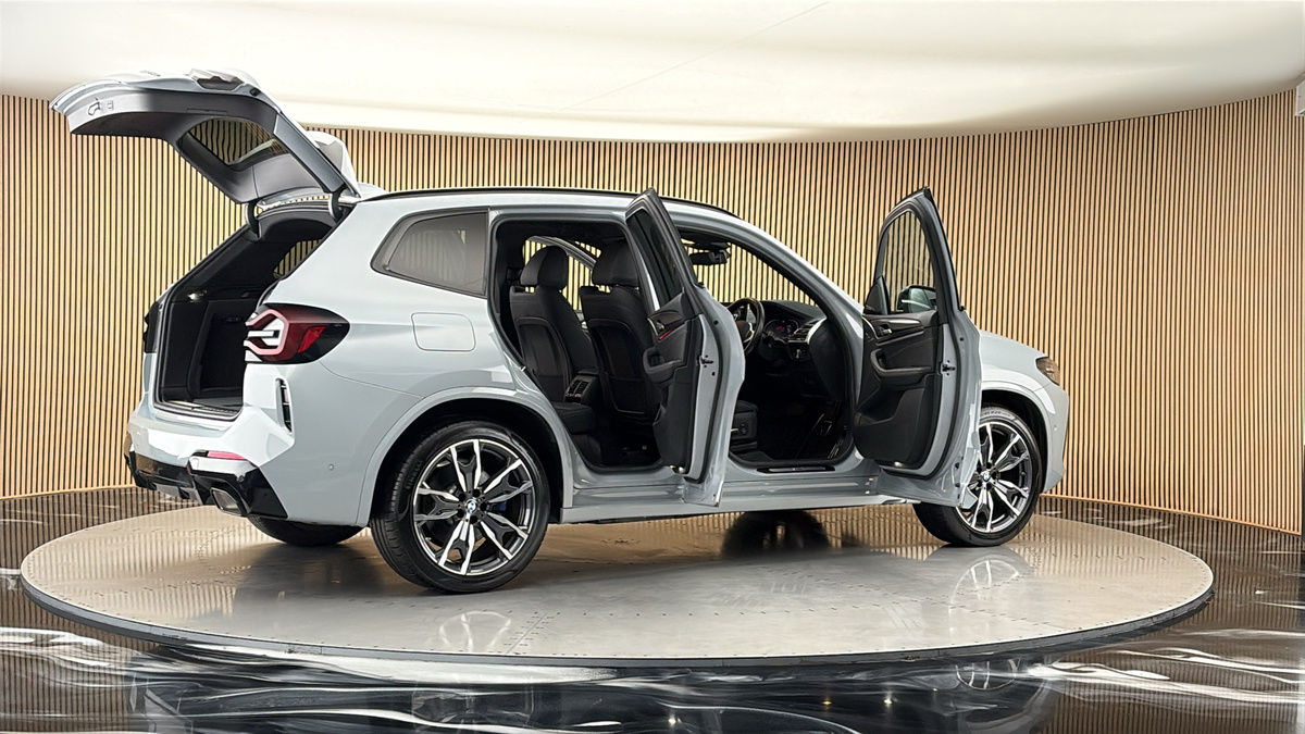 More views of BMW X3