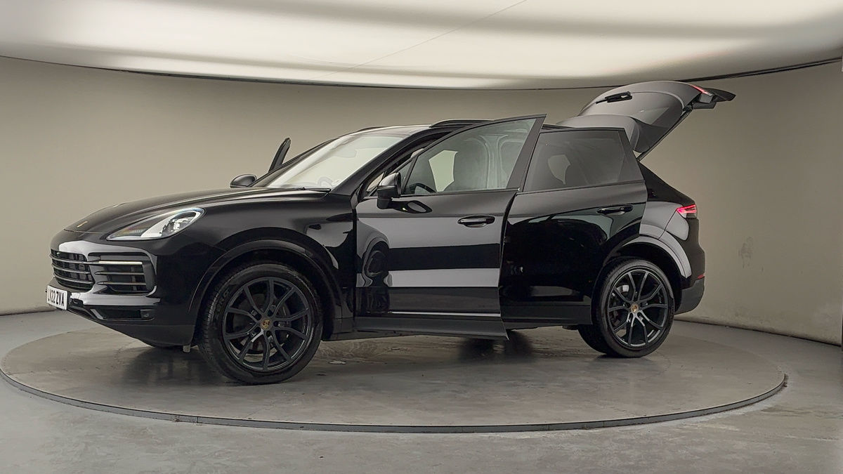 More views of Porsche Cayenne