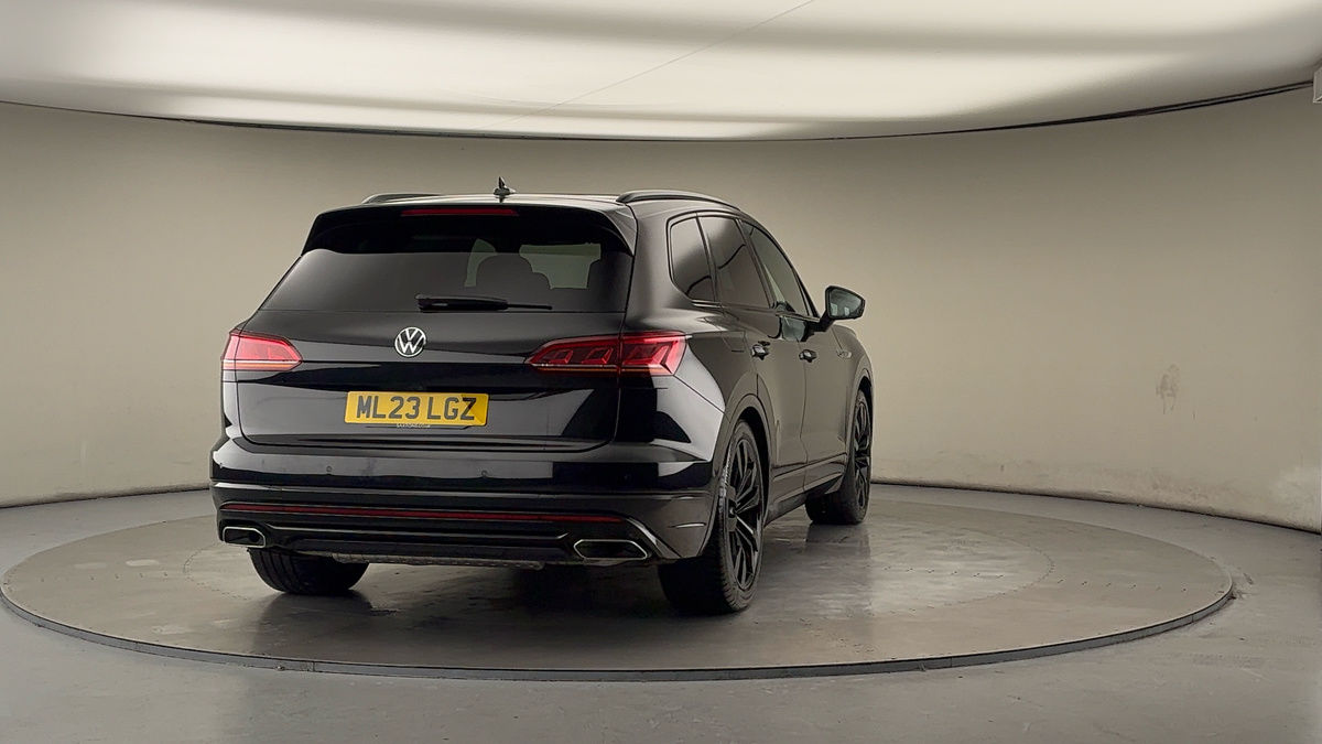 More views of Volkswagen Touareg