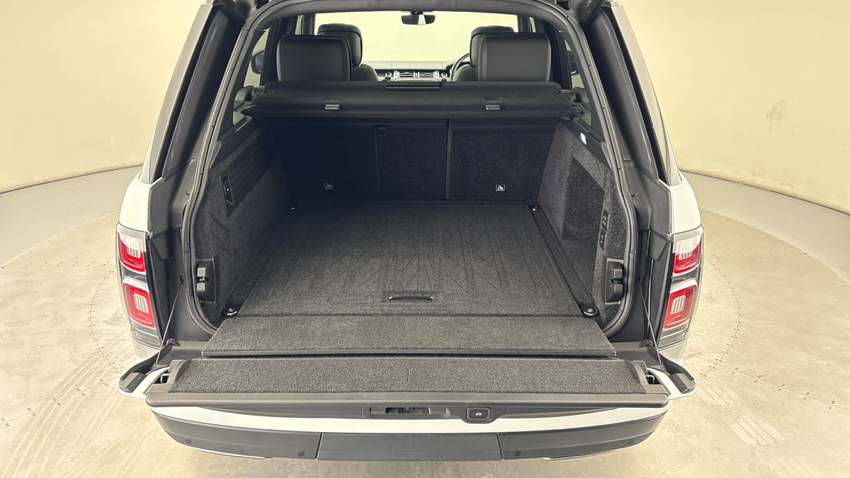 Land Rover Range Rover Image 11