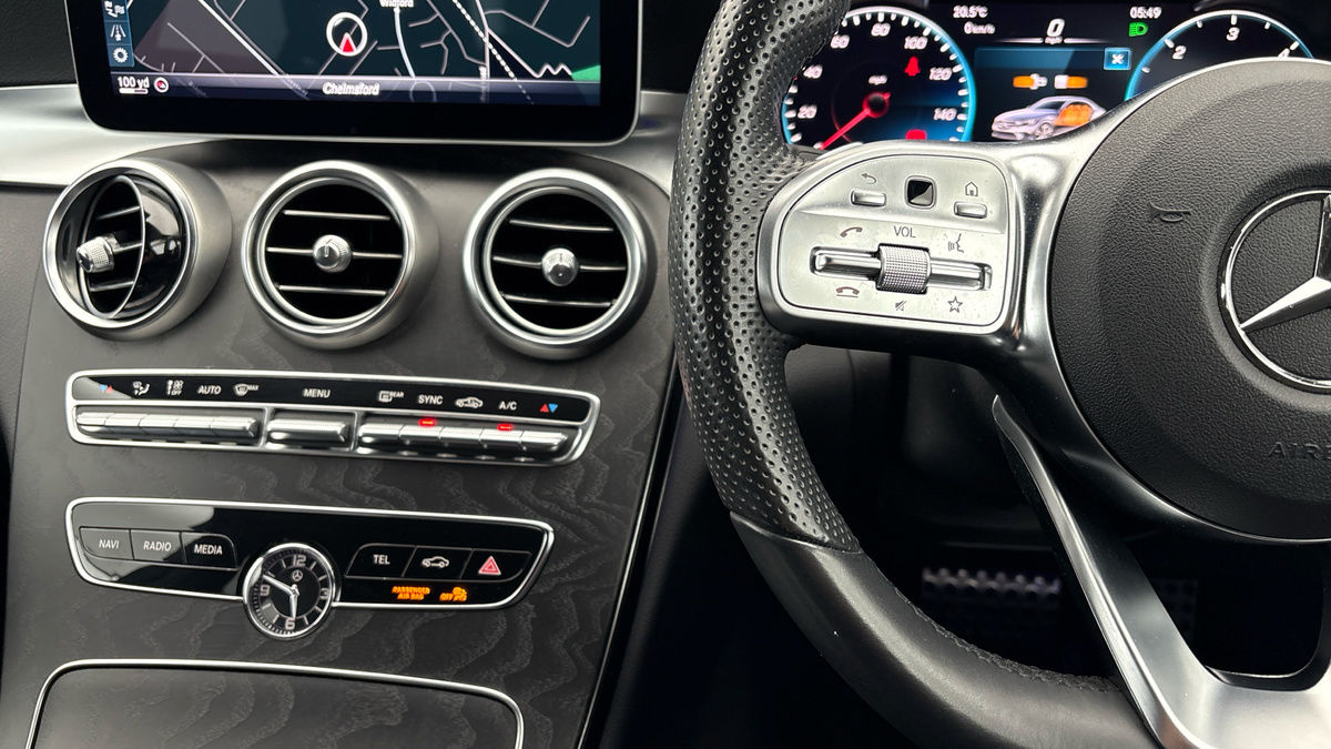 Mercedes-Benz C Class Image 25