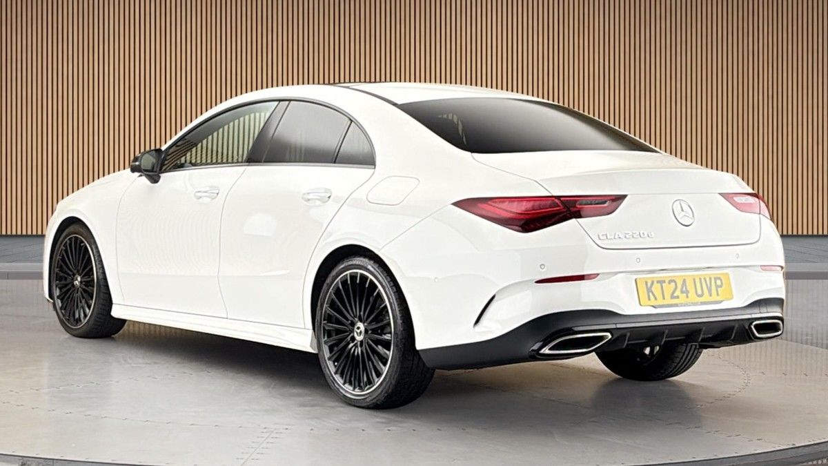Mercedes-Benz CLA Image 2