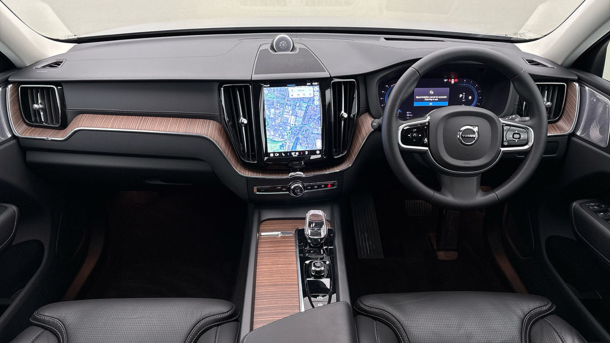 Volvo XC60 Image 12