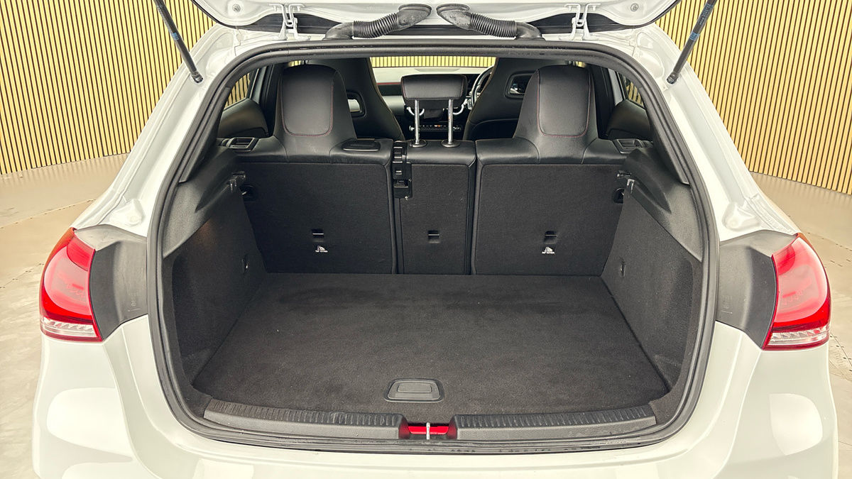 Mercedes-Benz A Class Image 11