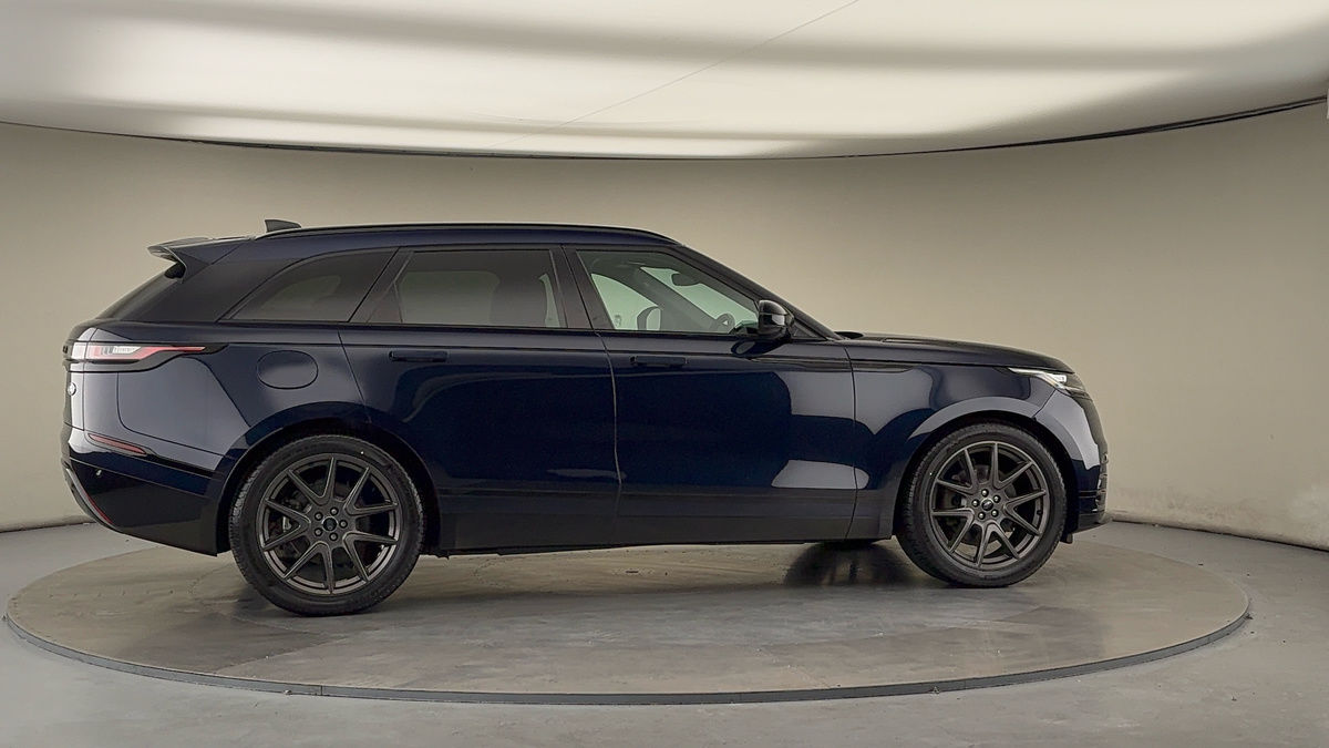 More views of Land Rover Range Rover Velar