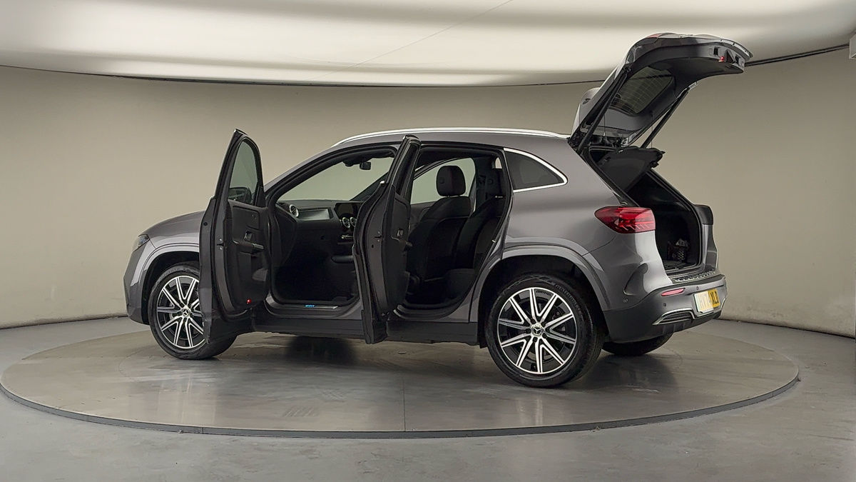 More views of Mercedes-Benz EQA