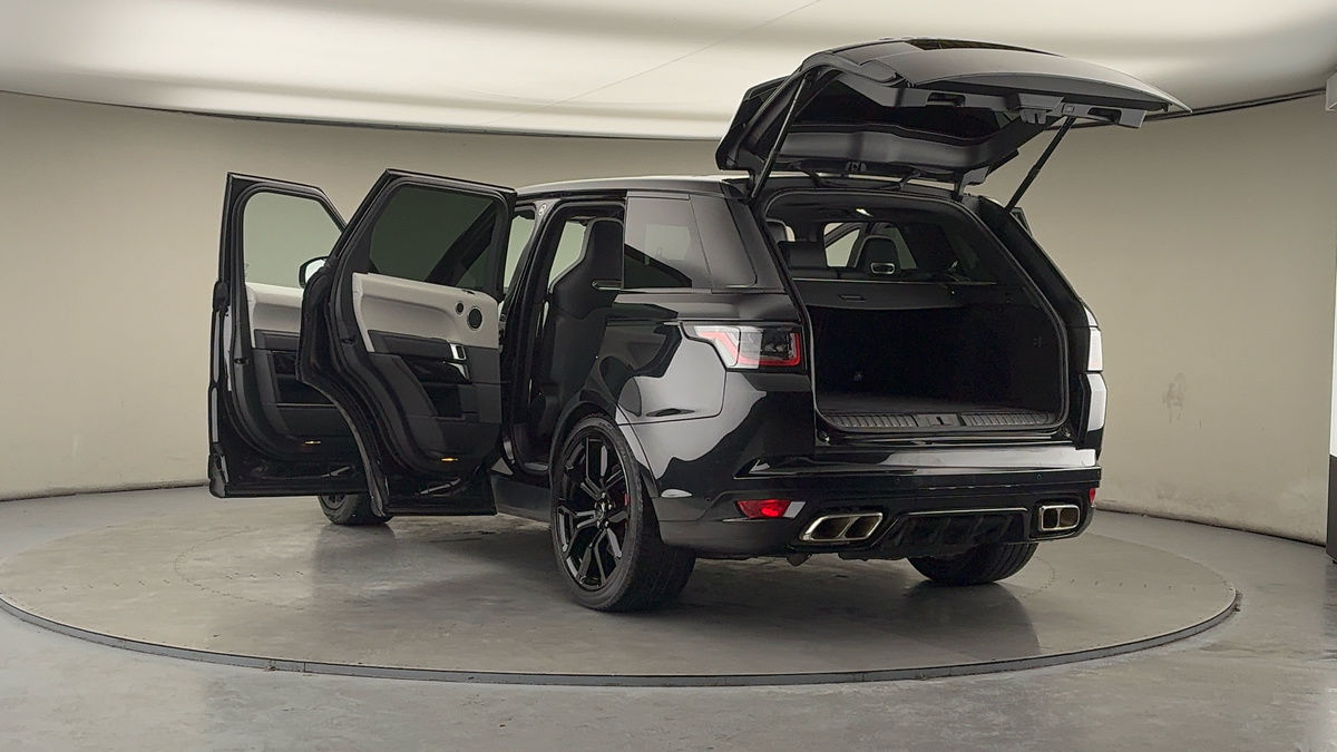 Land Rover Range Rover Sport Image 23