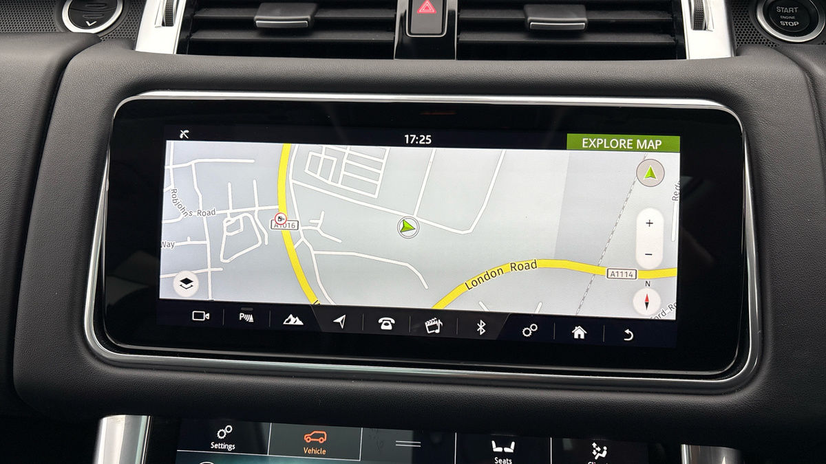 Land Rover Range Rover Sport Image 17