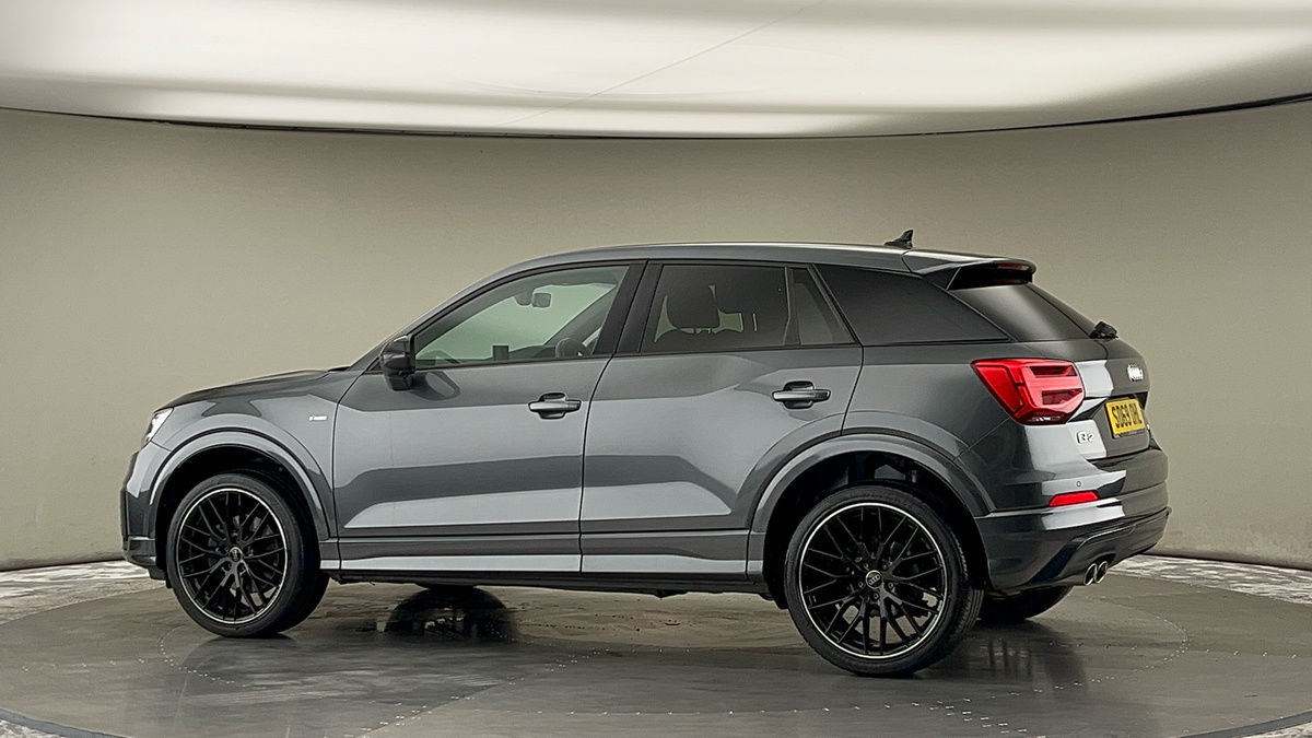 More views of Audi Q2
