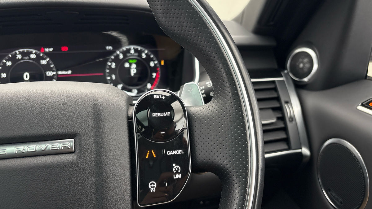 Land Rover Range Rover Sport Image 14