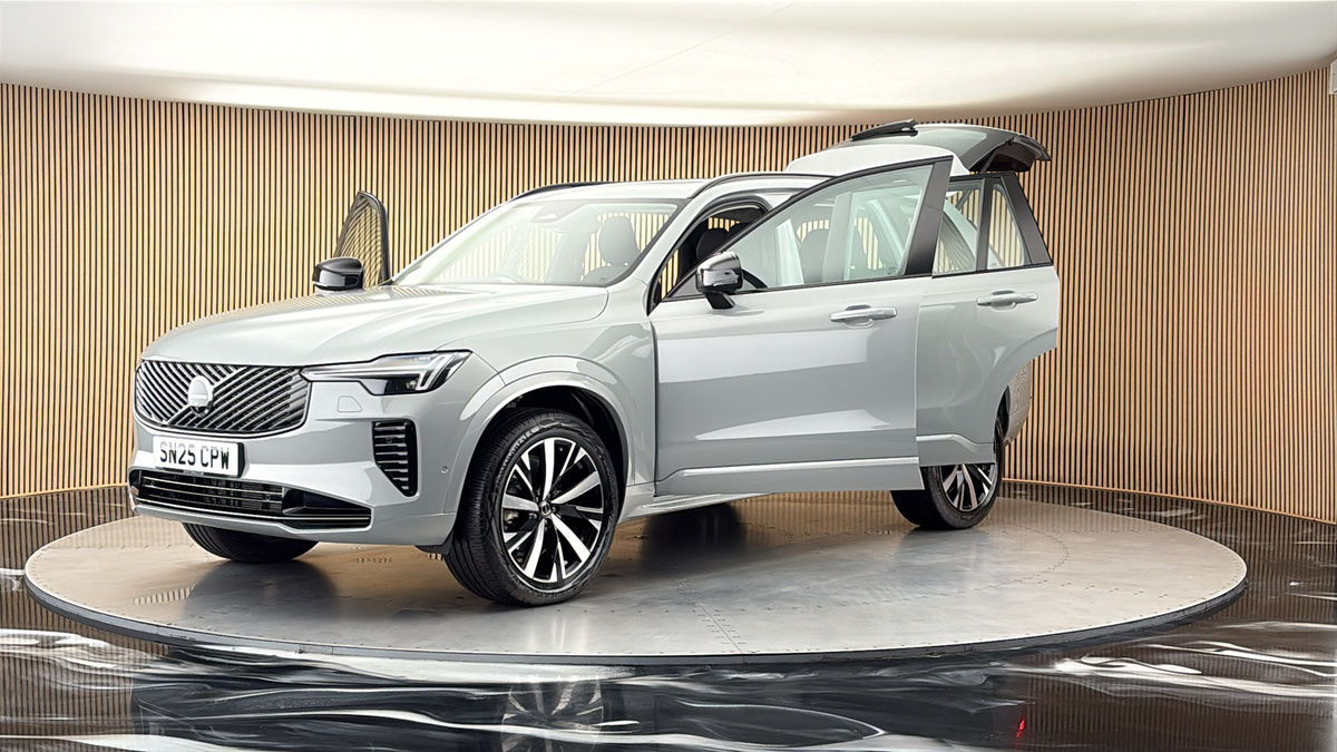 Volvo XC90 Image 22
