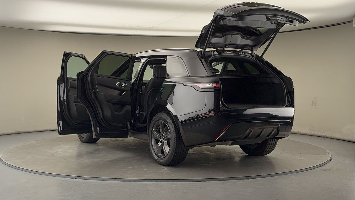 Land Rover Range Rover Velar Image 23