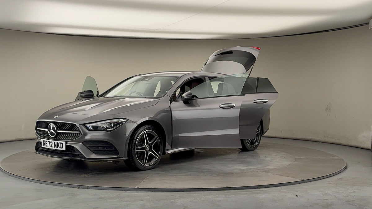 More views of Mercedes-Benz CLA