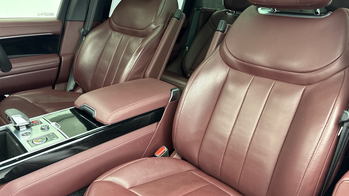 Land Rover Range Rover Image 7