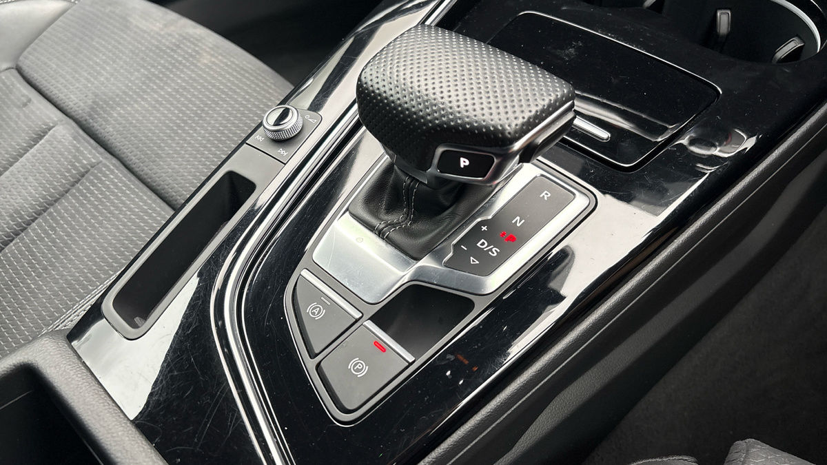Audi A4 Avant Image 26