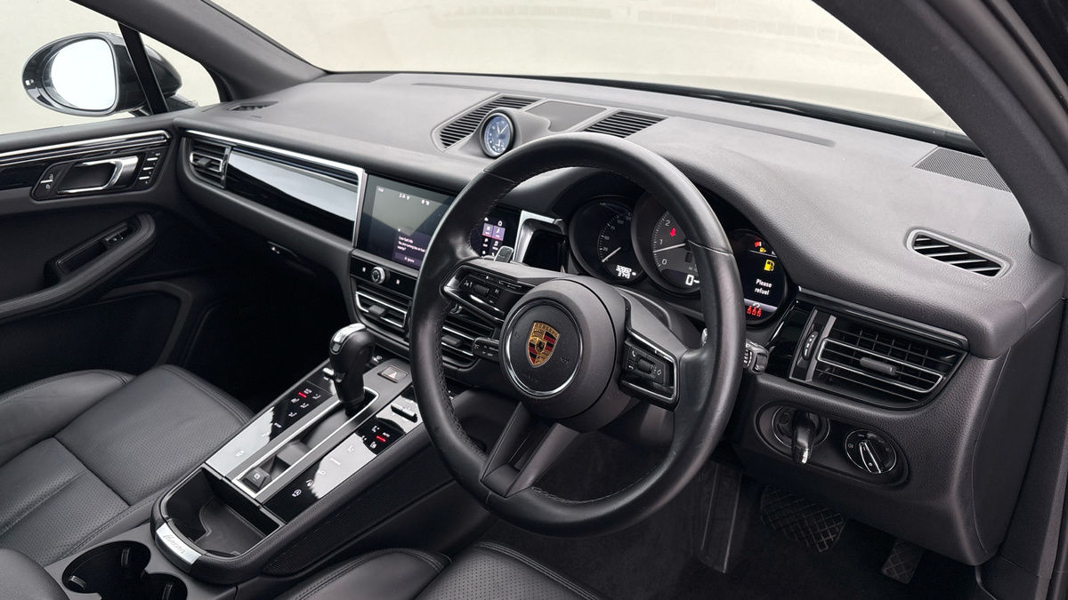 Porsche Macan Image 5