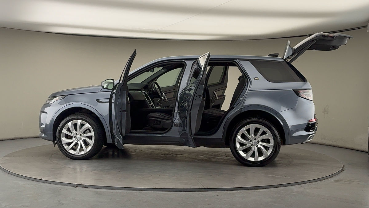 More views of Land Rover Discovery Sport
