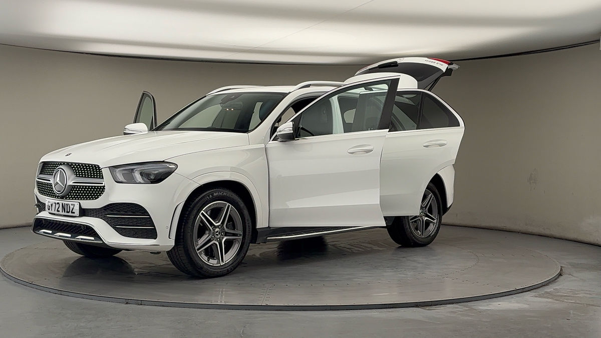 More views of Mercedes-Benz GLE