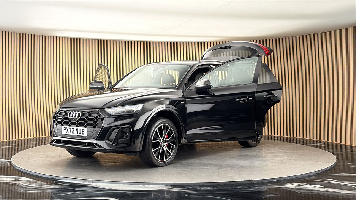 More views of Audi Q5