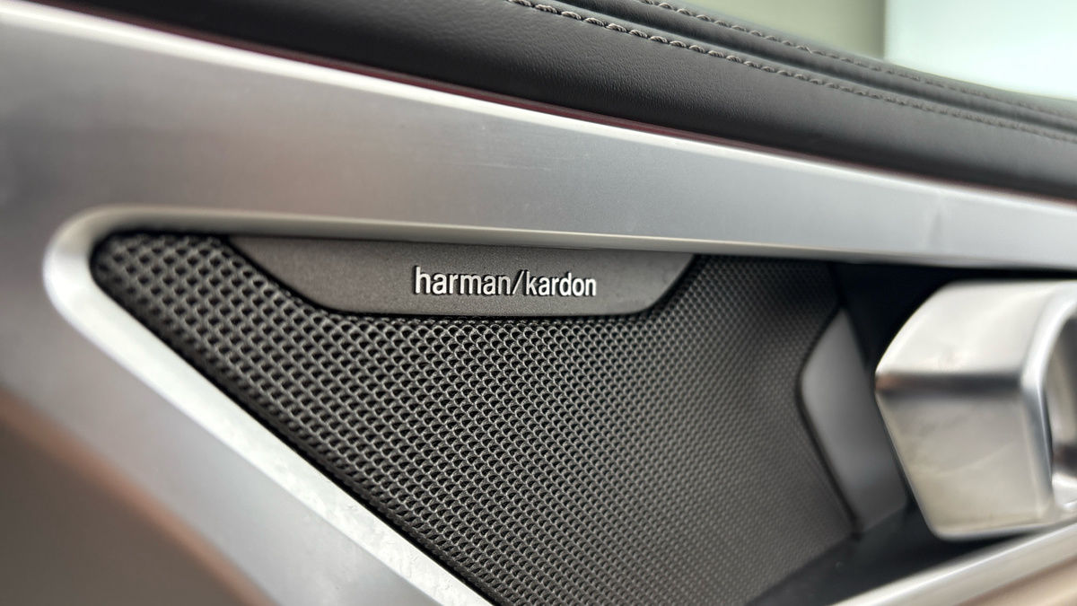 BMW 8 Series Image 6