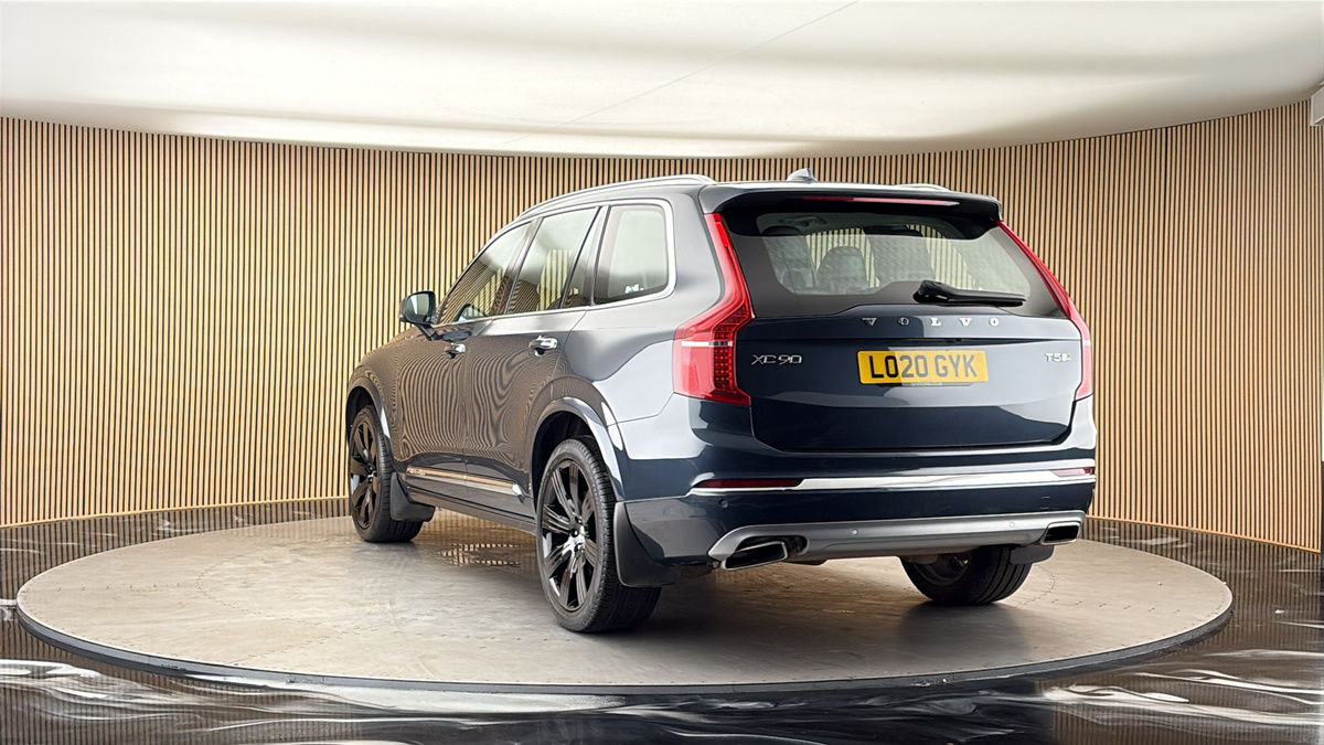 More views of Volvo XC90
