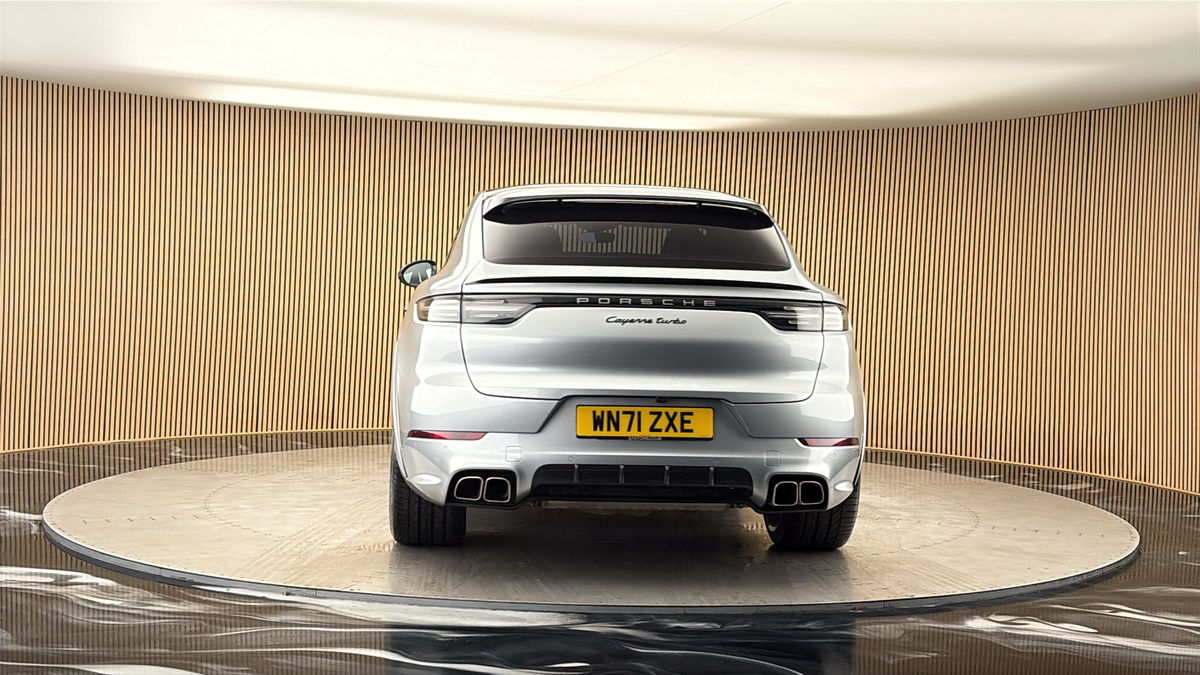 More views of Porsche Cayenne