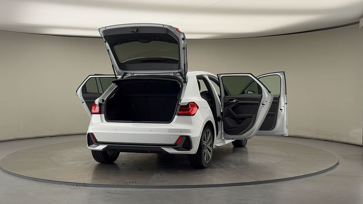 More views of Audi A1