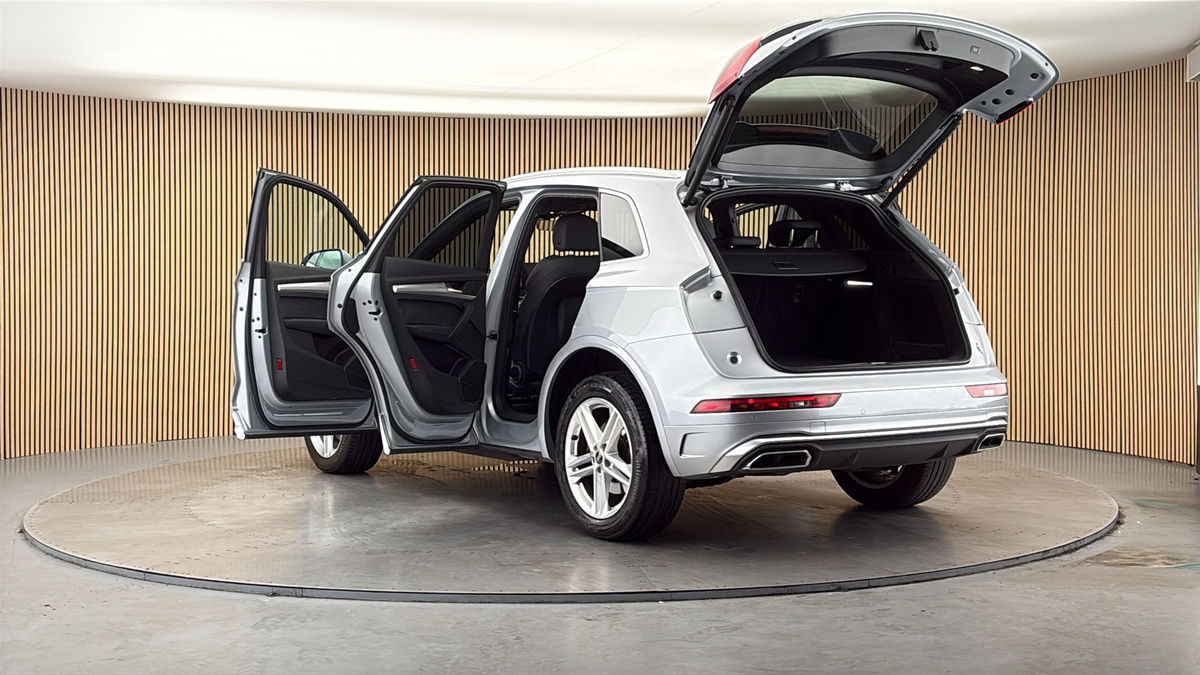 Audi Q5 Image 23