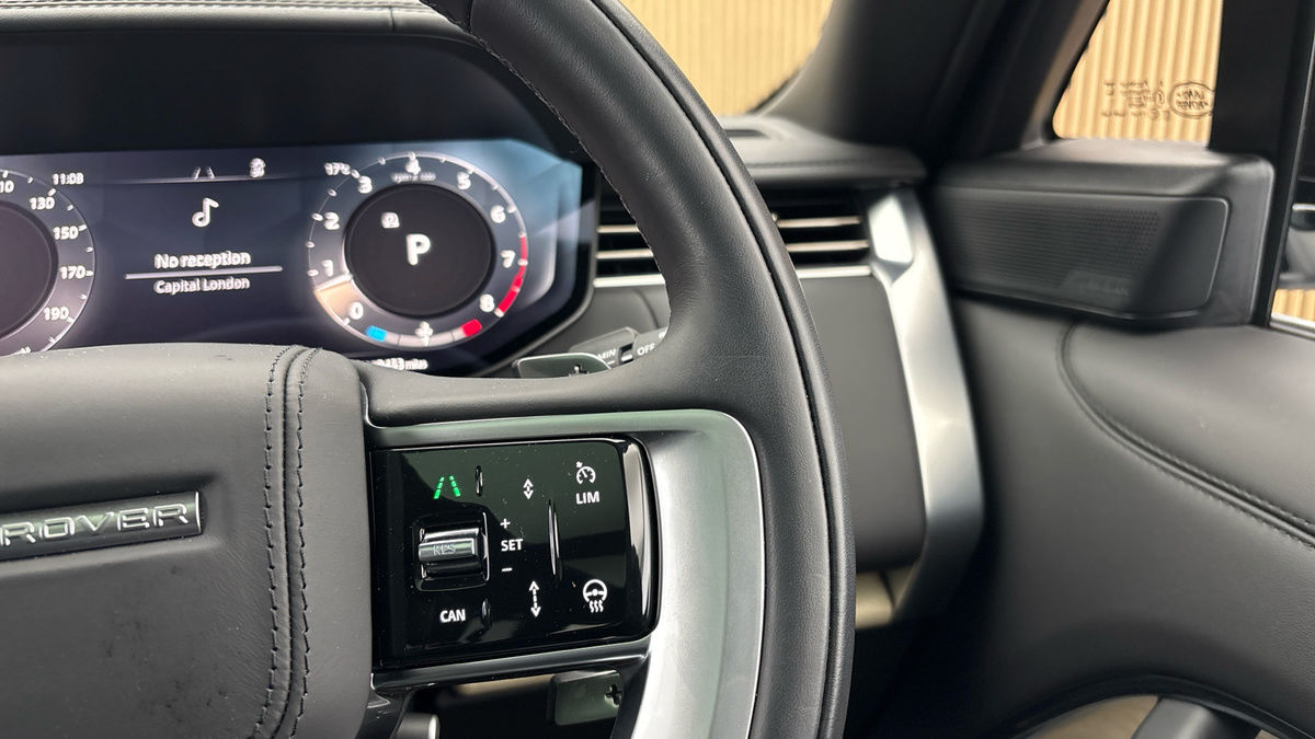 Land Rover Range Rover Image 14