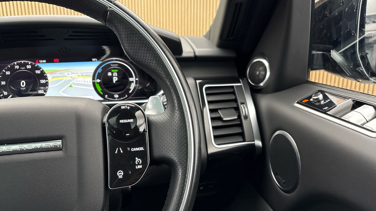 Land Rover Range Rover Sport Image 14