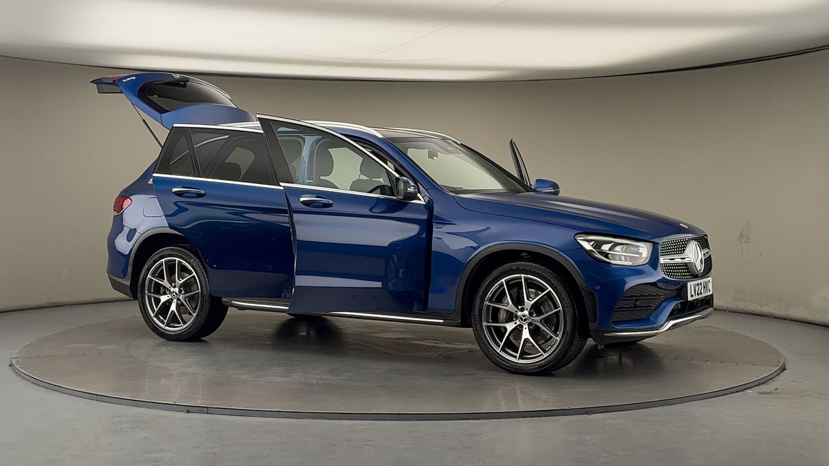 More views of Mercedes-Benz GLC